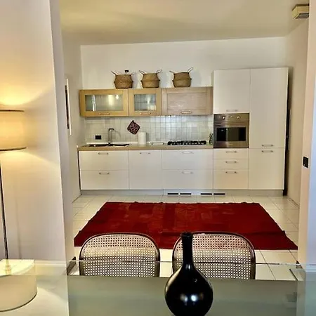 Daire Il Portico. Charm Apartment, Downtown. Vicenza
