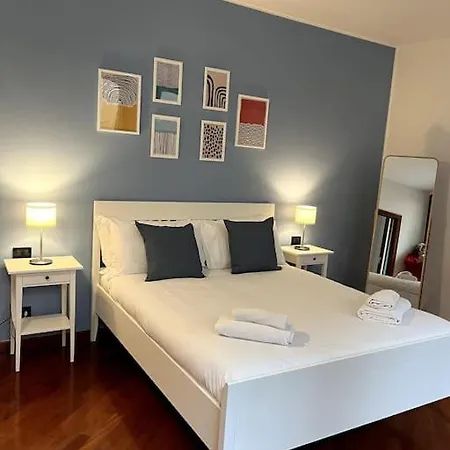 Il Portico. Charm Apartment, Downtown. Daire