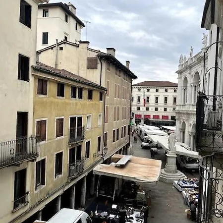 Daire Il Portico. Charm Apartment, Downtown. *